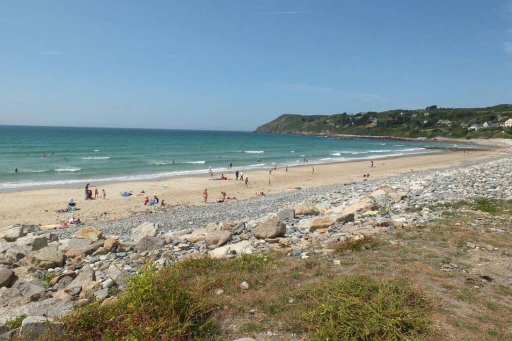 Sciotot - Bord De Mer - La Petite Maison Les Pieux 외부 사진