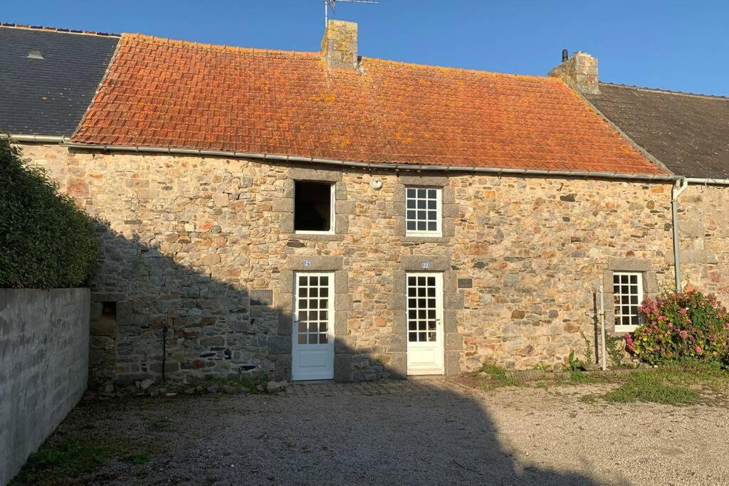 Sciotot - Bord De Mer - La Petite Maison Les Pieux 외부 사진